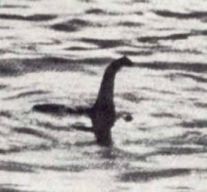 THIS GRAINY 1934 “PHOTOGRAPH” OF THE LOCH NESS MONSTER 
