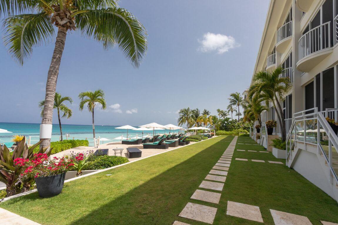 South Bay Beach Club, 3br Condo With Parking Spot