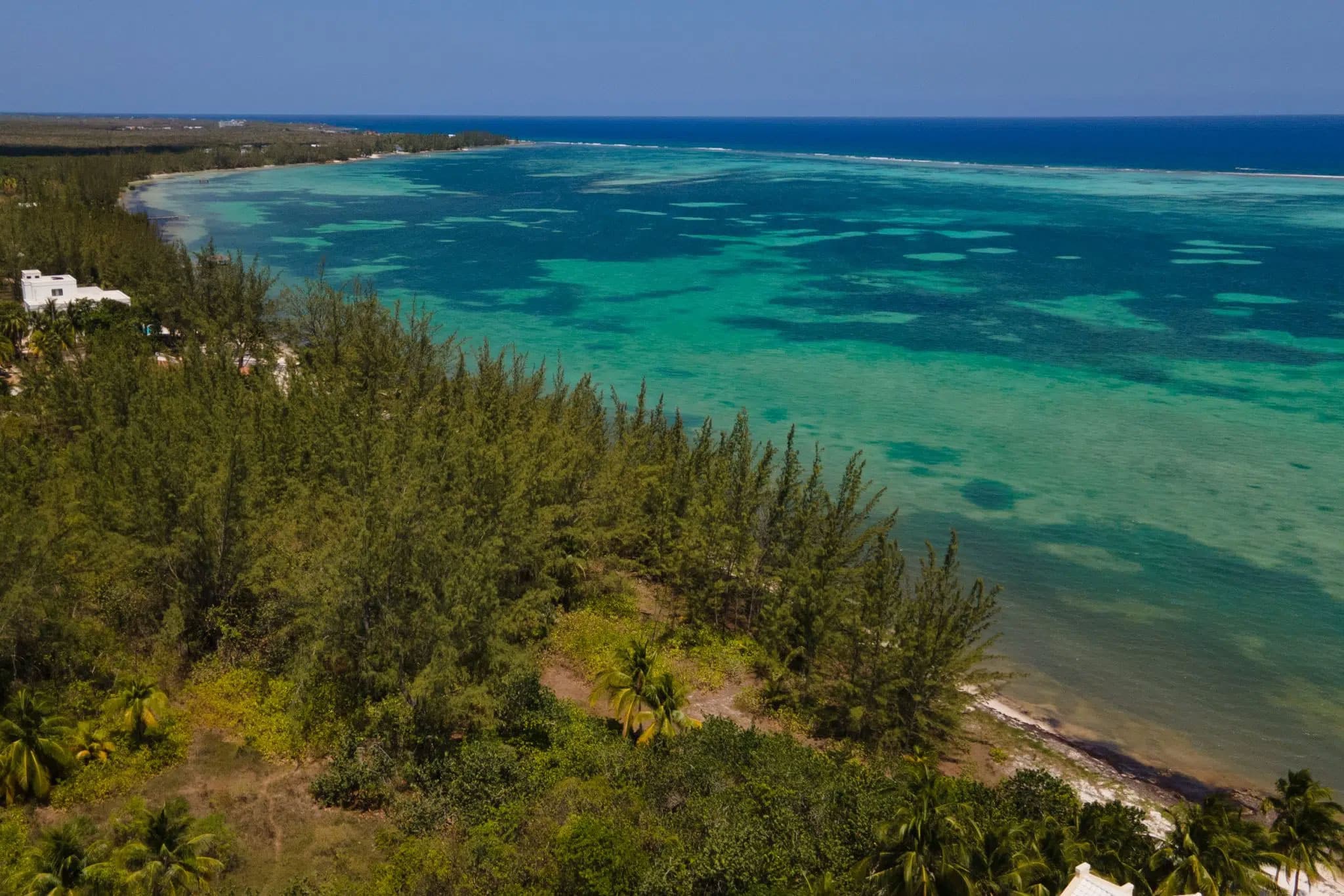 beachfront-land