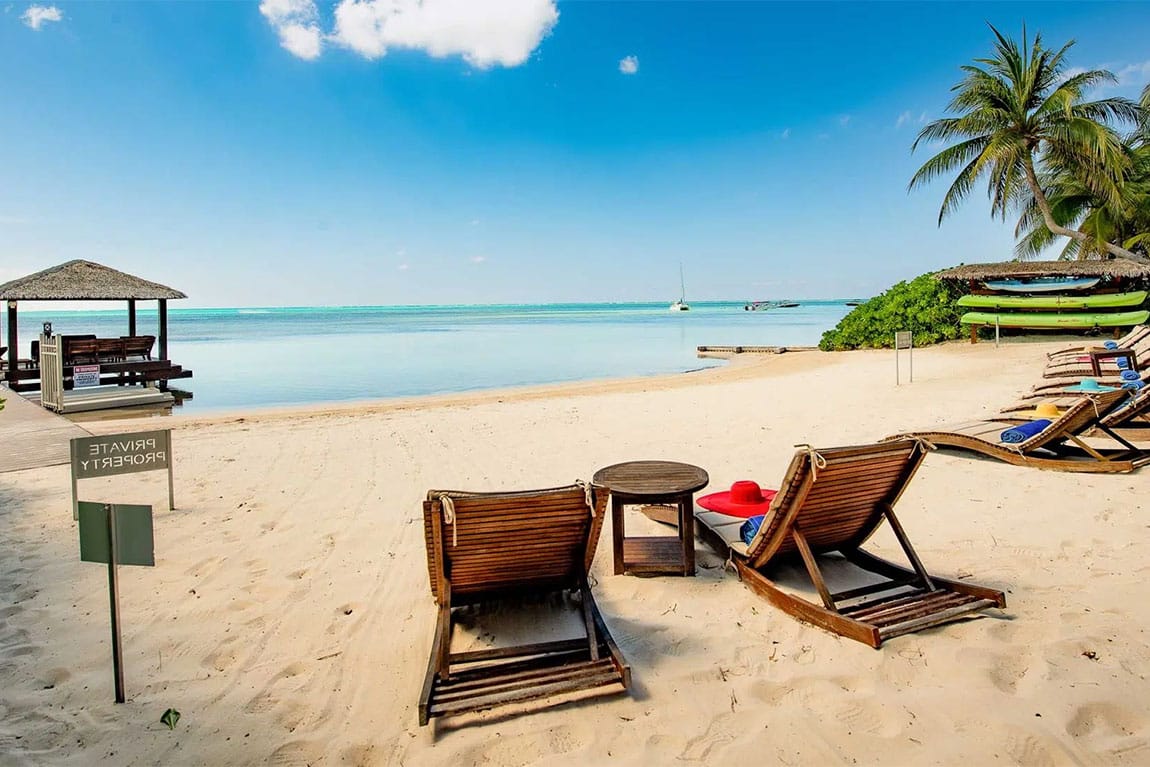 The stunning beachfront at Paradise Sur Mer, Grand Cayman