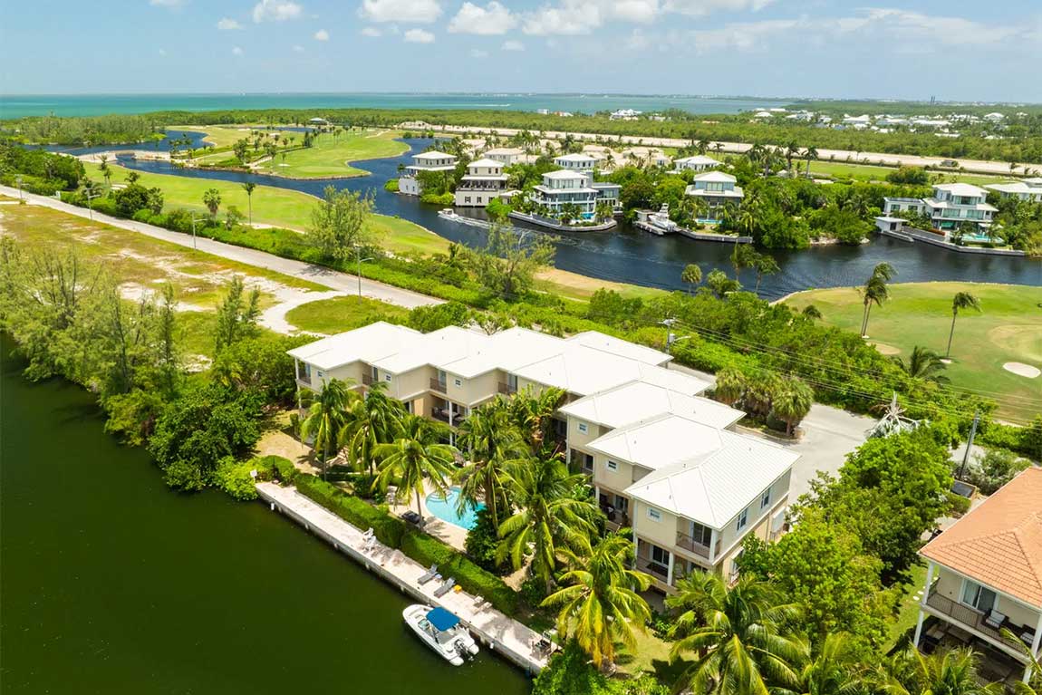 Turnberry East, Crystal Harbour, Grand Cayman