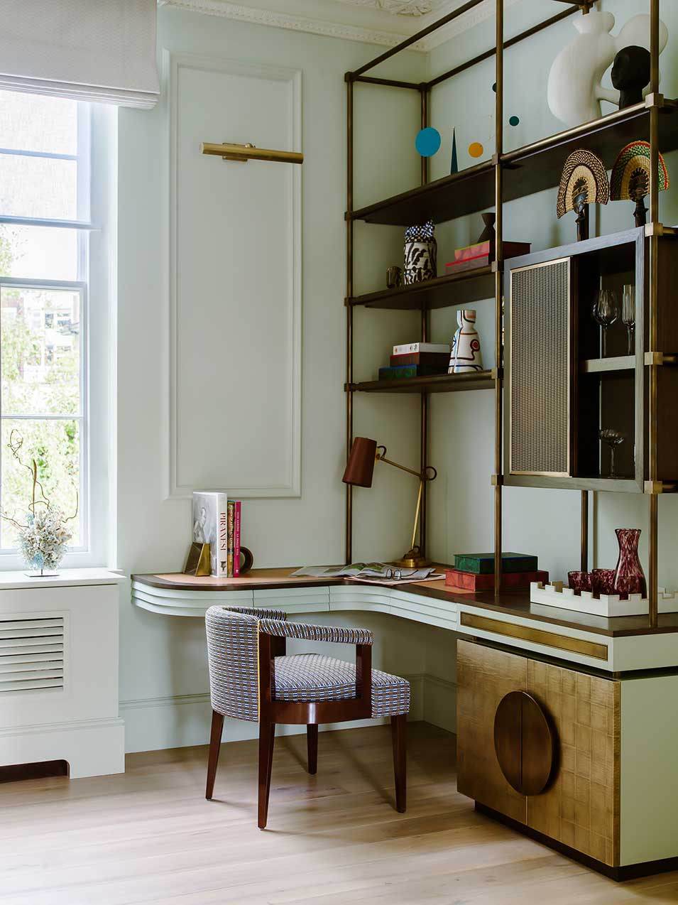 This corner study by Elicyon conceals a wealth of technology—and a bar. Photograph: Patrick Williamson